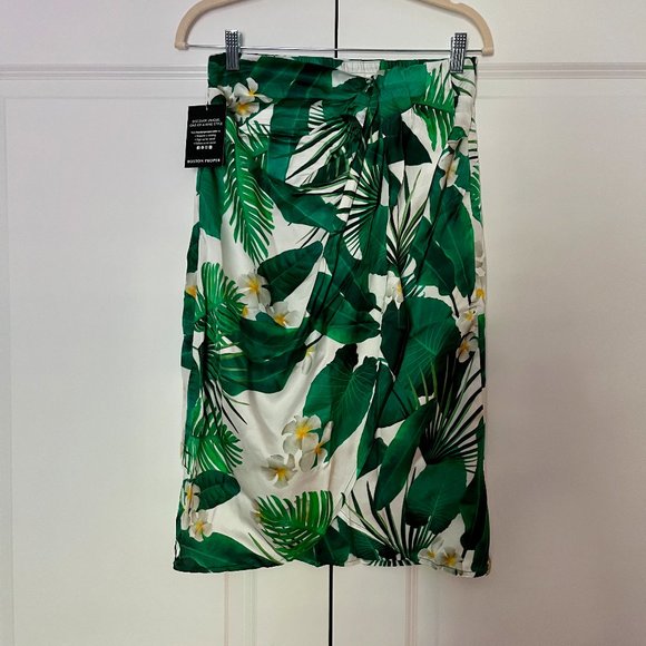 Boston Proper Tropical Print Charmeuse Wrap Skirt Size 4 NWT